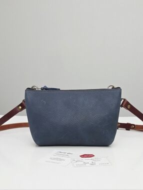 GO FORTH GOODS SMOKEY BLUE LARGE LEATHER ZIPPERED POUCH WITH GUSSET + STRAP